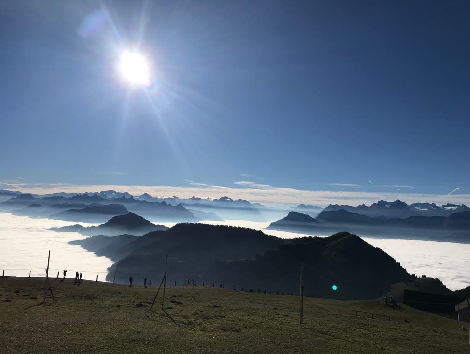 Fantastische Rundsicht übers Nebelmeer. (Bild: Christa Bonati (Rigi, 20. Oktober 2018))