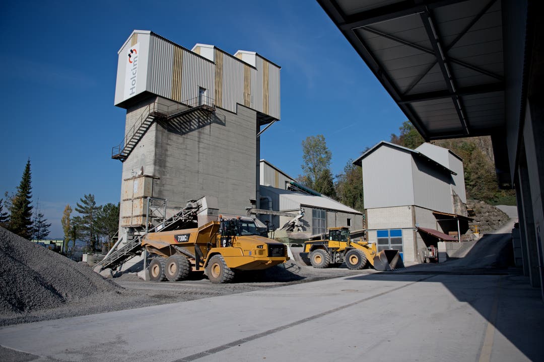 Das Schotterwerk der Holcim in Kehrsiten, wo der abgebaute Kieselkalk verarbeitet wird. (Bild: Corinne Glanzmann, Kehrsiten, 16. Oktober 2018) 