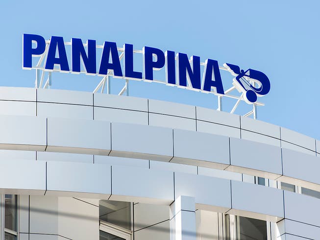 Der Transport- und Logistikkonzern Panalpina hat im dritten Quartal einen Gewinneinbruch erlitten. (Bild: KEYSTONE/CHRISTIAN BEUTLER)