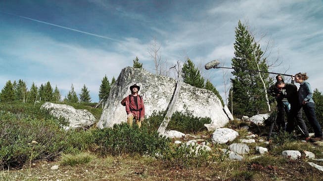Der Naturphilosoph David Abram reist mit Filmemacher Peter Mettler in den Grand Teton National Park in Wyoming zu den kämpfenden Elchen. (Bilder: Outside the Box)