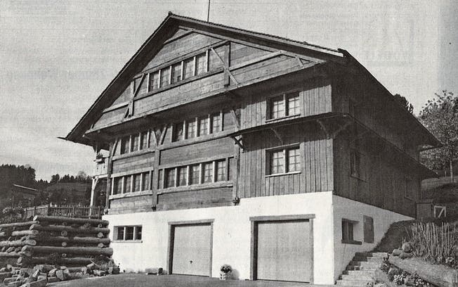 Das Haus an der Bogenstrasse in Oberhelfenschwil hat eine lange Geschichte hinter sich. (Bild: PD)