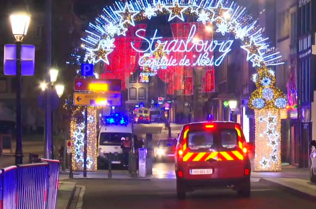 Der Strassburger Weihnachtsmarkt ist einer der ältesten und grössten in Europa. (Bild: AP Photo)