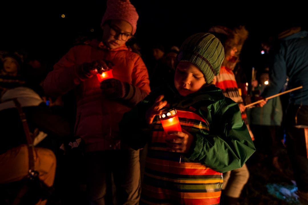 Rund 1600 Kinder und Jugendliche pilgerten in die Ranftschlucht zum diesjährigen Ranfttreffen. (Bild: Manuela Jans-Koch (Flüeli-Ranft, 22. Dezember 2018)