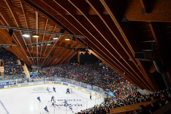 Attraktives Turnier: Welches Schweizer Team wird 2019 zum Spengler-Cup eingeladen?(Bild: Gian Ehrenzeller/Keystone (Davos, 26. Dezember 2018))