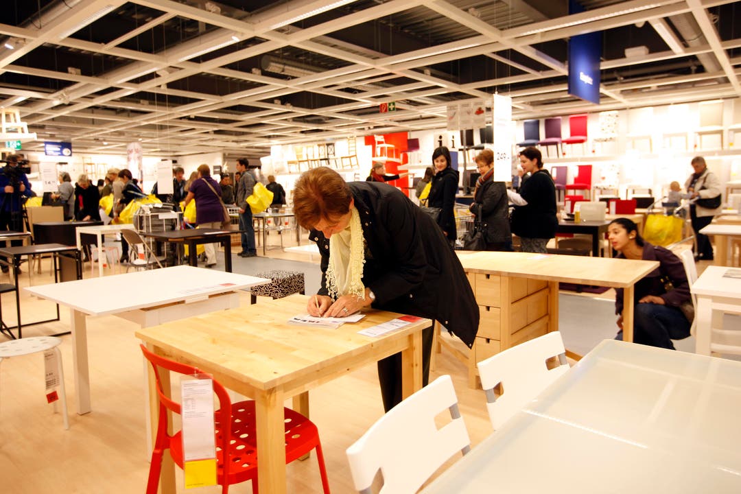 SCHWEIZ ROTHENBURG IKEA (Bild: Photopress / Alexandra Wey)