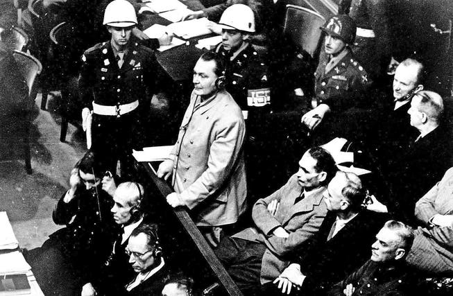 Hermann Göring (stehend) war einer der angeklagten Nazis beim ersten Nürnberger Prozess. (Bild: Keystone)