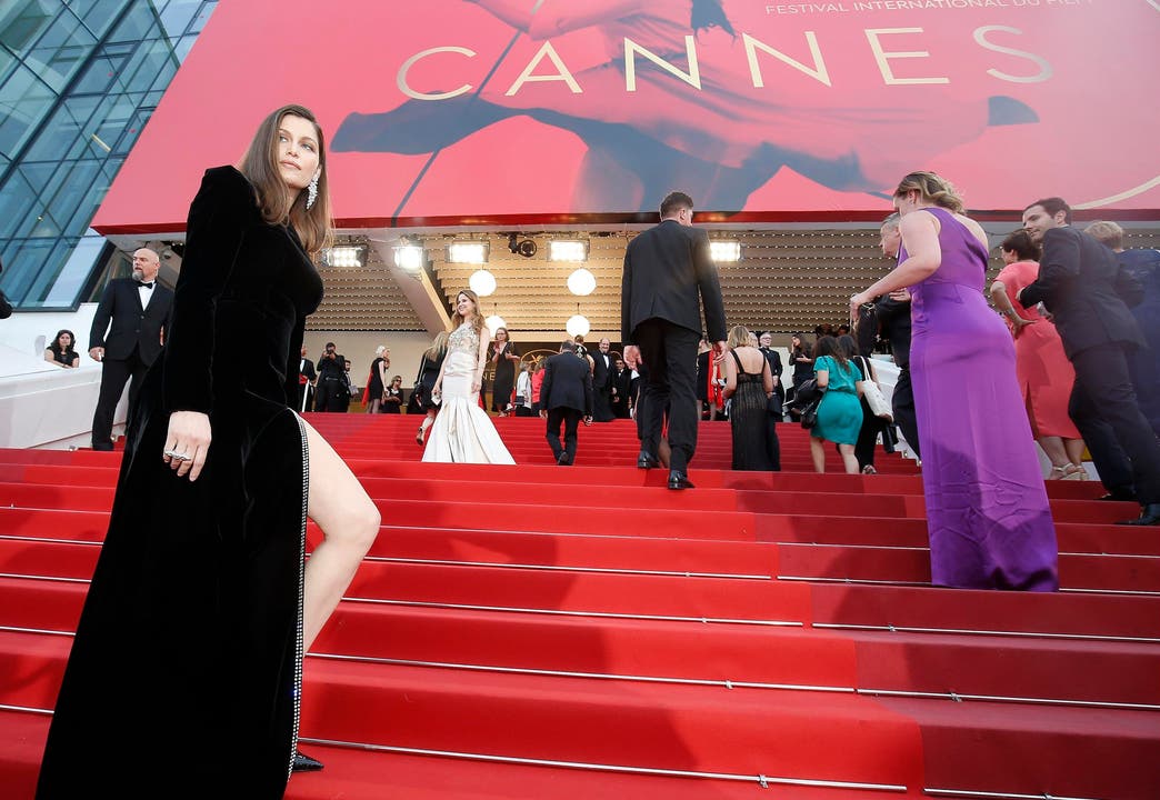 Die französische Schauspielerin Laetitia Casta weiss wie man sich richtig in Szene setzt. (Bild: JULIEN WARNAND)