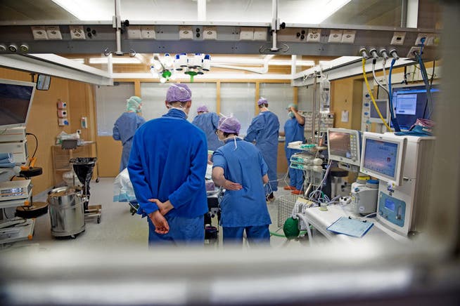 Der Spitalrat hat bereits im Herbst 2016 entschieden, dass das Spital die Änderungen des Kantons nicht übernehmen wird. Auf dem Bild: Blick in den Operationssaal. (Bild: Corinne Glanzmann (Wolhusen, 27. April 2017))