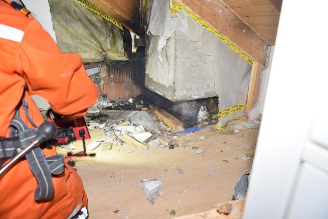 URI: Hoher Sachschaden nach Cheminéebrand in Wohnaus in Bürglen