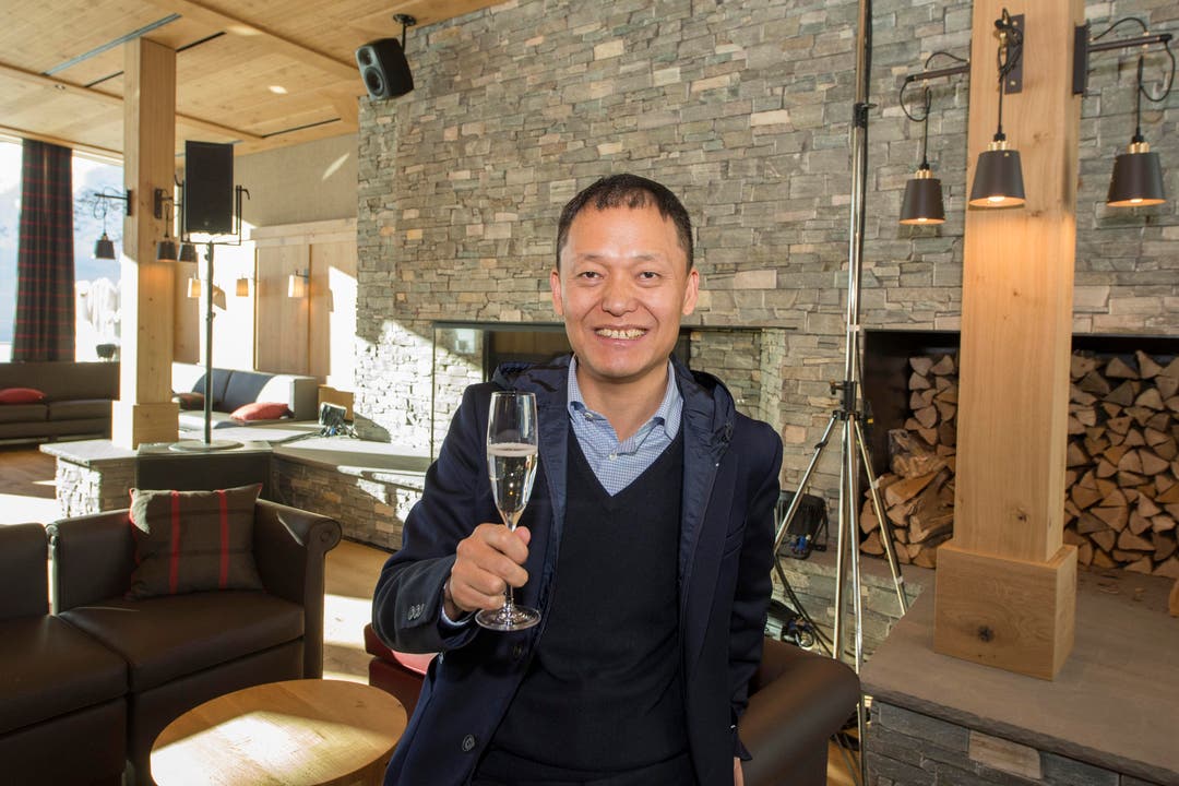 Investor ist Yunfeng Gao, ein chinesischer Unternehmer aus Shenzhen, Besitzer der Shenzhen Han's Laser Technology Co. Ltd., der verschiedene Hotels gehören. (Bild: Keystone / Urs Flüeler)