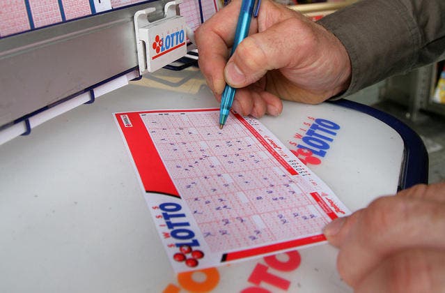Lottoschein von Swisslos. (Symbolbild Neue LZ)