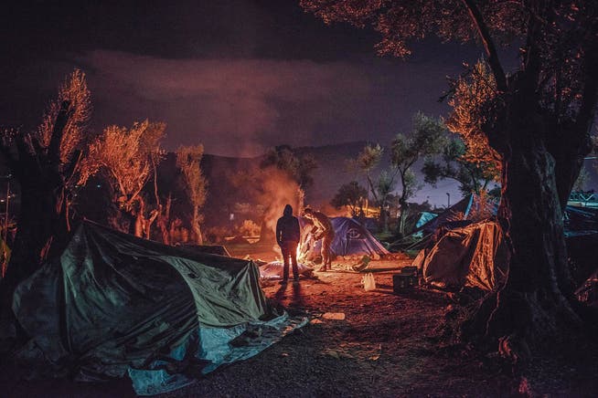 Eines der Fotos von Kevin McElvaney: das Flüchtlingslager Camp Moria auf der Insel Lesbos, wo 5000 Asylsuchende leben. (Bild: Kevin McElvaney (Camp Moria, 7. Januar 2018))
