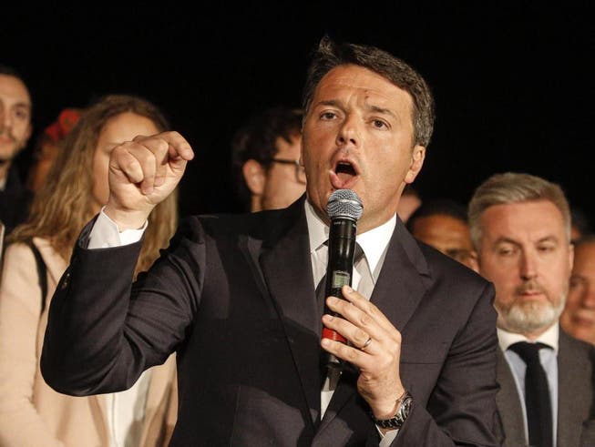 Der frühere italienische Ministerpräsident Matteo Renzi wurde am Sonntag wieder zum Chef der regierenden Demokratischen Partei (PD) gewählt. (Bild: KEYSTONE/EPA ANSA/GIUSEPPE LAMI)