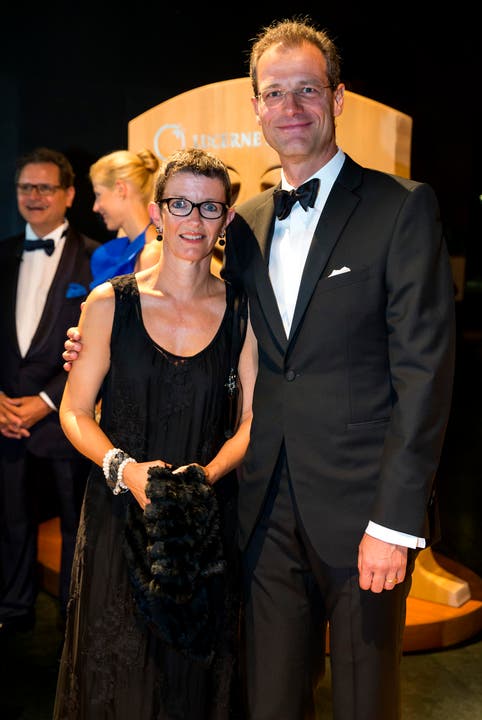 Der Luzerner Bildungsdirektor Reto Wyss mit Frau Ilga (Bild: Philipp Schmidli)