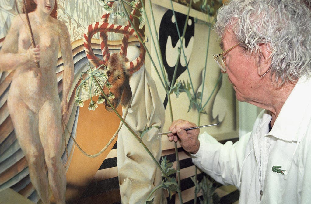 1987: Der Schweizer Kunstmaler Hans Erni malt an einem seiner Werke. (Bild: Keystone / Str)