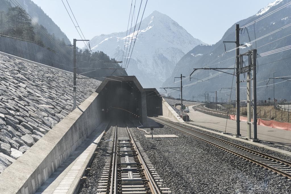 Nordportal des Gotthard-Basistunnels in Erstfeld. (Bild: Keystone / Christian Beutler)