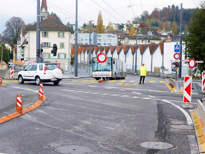 Die Einfahrt vom Seetalplatz her in die Hauptstrasse Reussbühl ist für Autos strikt verboten. Bild: PD