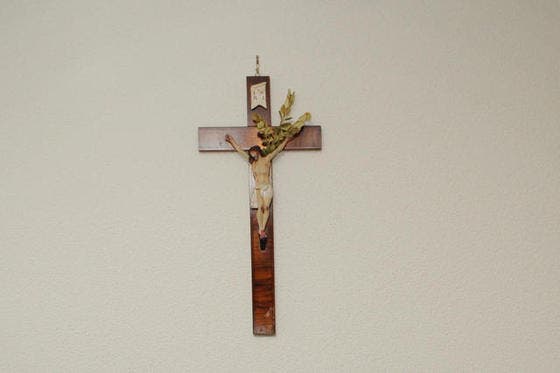 Um Kreuze und Kruzifixe wird wieder intensiv diskutiert. (Symbolbild Boris Bürgisser/Neue LZ)