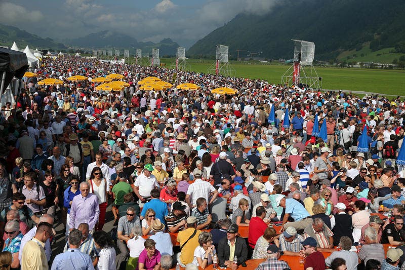 Rund 25'000 Besucher kamen auf den Flugplatz Buochs. (Bild: Philipp Schmidli)