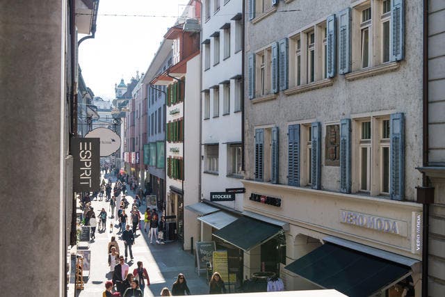 Via Hertensteinstrasse fuhr der mann mit dem Auto Richtung Steinenstrasse. Im Bild: Die Hertensteinstrasse in Luzern. (Bild: Archiv Neue LZ)