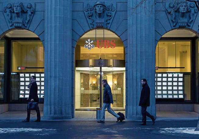 Der Hauptsitz der UBS am Zürcher Paradeplatz. (Bild: Philipp Schmidli/Getty (10. Februar 2015))