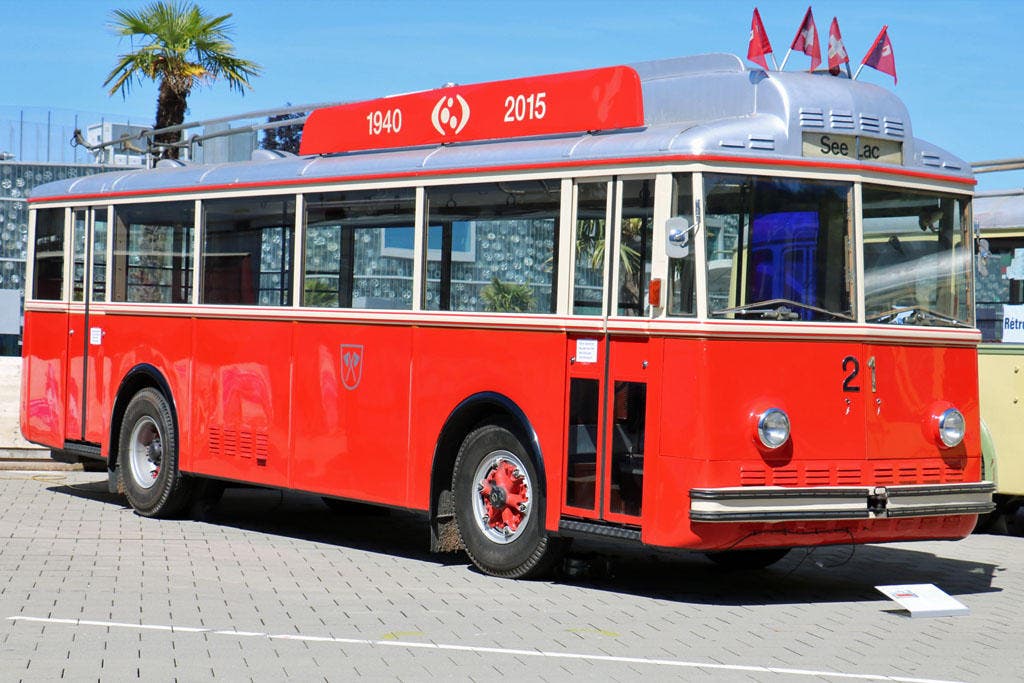 1940, ein Jahr vor Luzern, führte die Stadt Biel seine ersten Trolleybusse ein. (Bild: Valentin Bachmann)