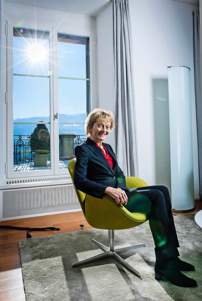 Eveline Widmer-Schlumpf im Dezember 2012 in ihrem Büro in Bern. (Bild: Roger Grütter / Neue LZ)