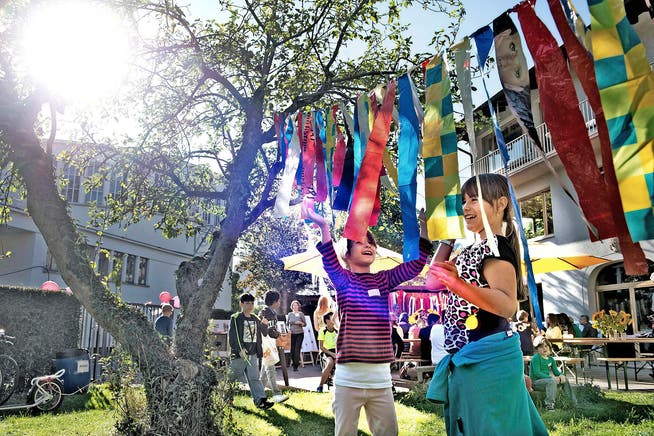 Am 16. September feierte der Jugendtreff St. Karl sein 25-Jahr-Jubiläum mit einem farbenfrohen Fest. (Bild Nadia Schärli)