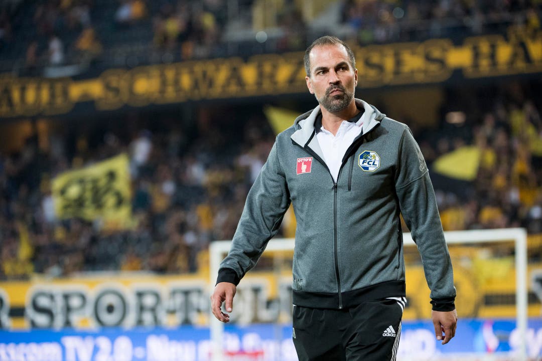 Luzerns Cheftrainer Markus Babbel kann nicht zufrieden sein. (Bild: Anthony Anex / Keystone)