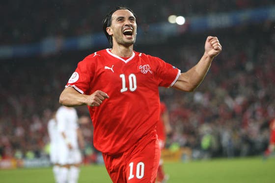 Hakan Yakin 2010 : Fcl Captain Hakan Yakin Fahrt An Die Wm Sagt Panini