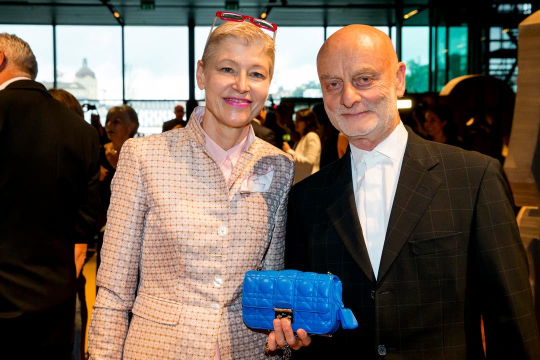 Unternehmer, Mäzen und Kunstsammler Uli Sigg mit Frau Rita (Bild: Philipp Schmidli)