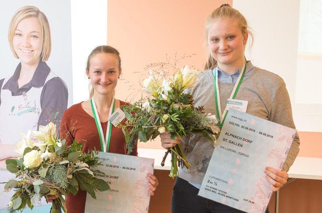 Simona Ziegler, Viva Luzern Eichhof (rechts), und Sarah Steffen, Luzerner Kantonsspital haben sich für die Berufs-Schweizermeisterschaften 2016 qualifiziert. (Bild PD)
