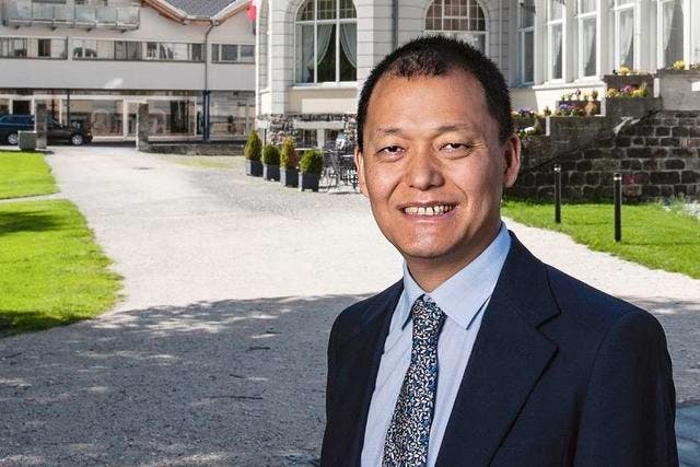 Der Investor Yunfeng Gao möchte das Hotel Palace kaufen. (Bild: Roger Gruetter (Neue LZ))
