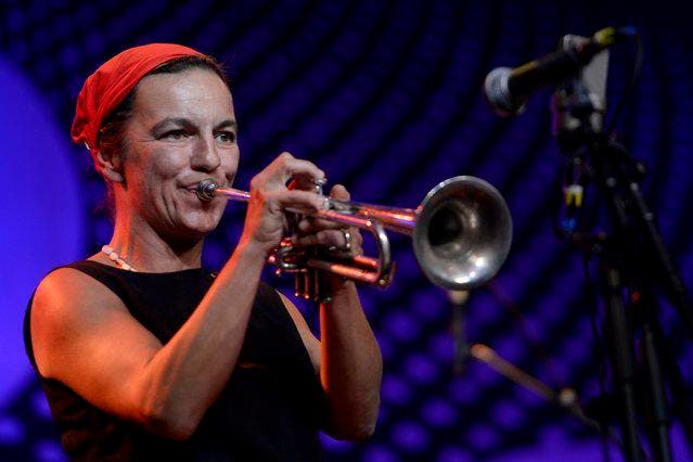 Eröffnete das Jazz Festival Willisau: Trompeterin Hilaria Kramer von La Suite. (Bild: Keystone)