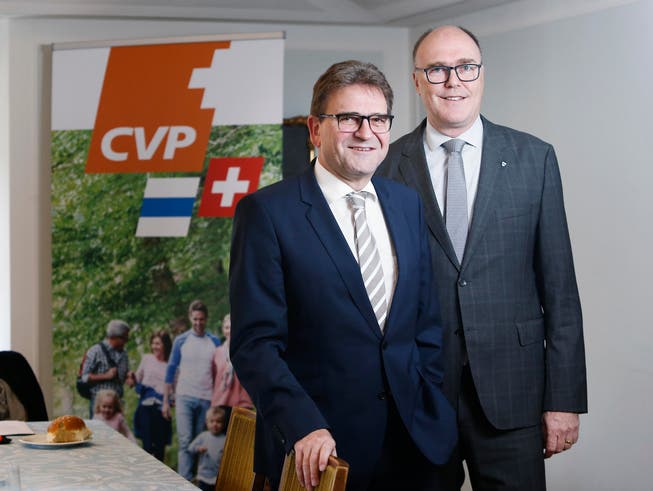 Wollen für die CVP Zug in der Kantonsregierung bleiben: Beat Villiger (links) und Martin Pfister (rechts). (Bild: Stefan Kaiser/Zuger Zeitung (Zug, 6. Januar 2018))