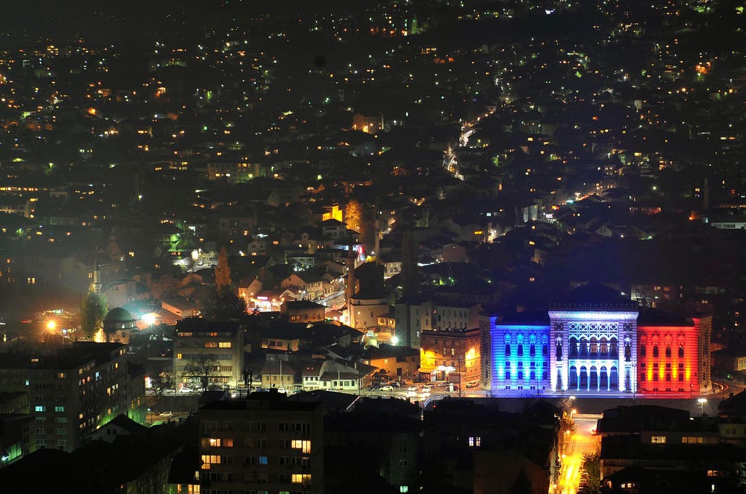 Die Stadthalle von Sarajevo. (Bild: AP Photo/Amel Emric)
