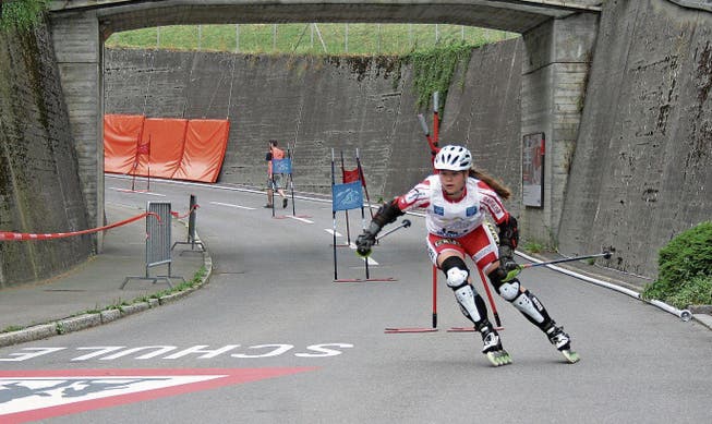 Die 16-jährige Alpnacherin Noemi Wallimann holt auf ihren Inlineskates sowohl im Slalom wie auch im Riesenslalom die Goldmedaille. (Bild: PD (Hergiswil, 24. Juni 2017))