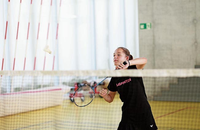 In Tenero trainieren zurzeit auch 14 Nachwuchsspieler des Badmintonclubs Altdorf. (Bilder: zf (Tenero, Juli 2017))