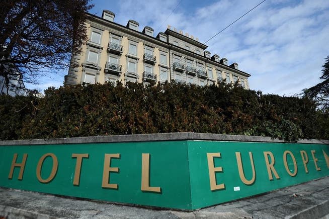 Das Hotel Europe an der Haldenstrasse in Luzern; hier in einer Aufnahme aus dem Jahr 2010. (Bild: Boris Bürgisser (Luzern, 26. November 2010))