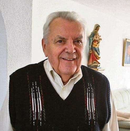 Pfarrer Lorenz Wüst kann heute seinen 80. Geburtstag feiern. (Bild: rz)