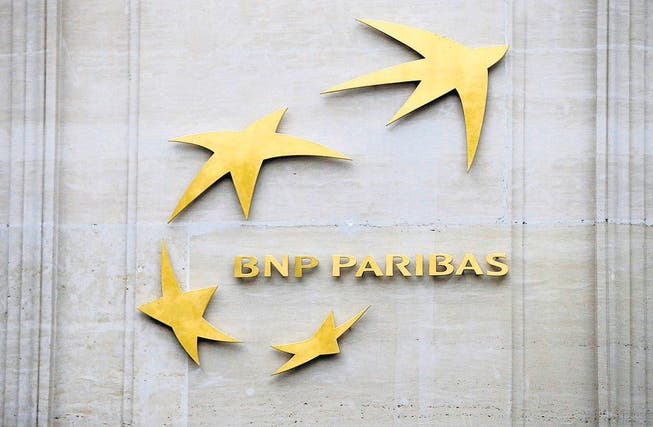 Hauptsitz von BNP Paribas in Paris: Die amerikanische Justiz hat die französische Grossbank mit einer Rekordbusse belegt. (Bild: ap/François Mori)