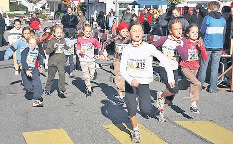 Ab 10 Uhr starten am Sonntag beim 3-Länder-Marathon in St. Margrethen die Schülerläufe. (Archivbild)