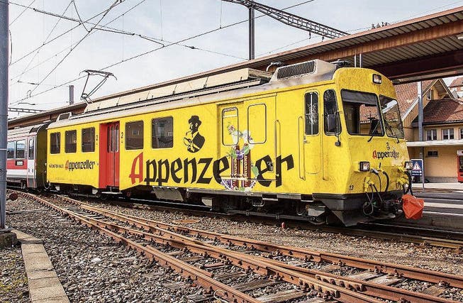 Die Lokomotive der Appenzeller Bahnen im neuen Gewand. (Bild: PD)