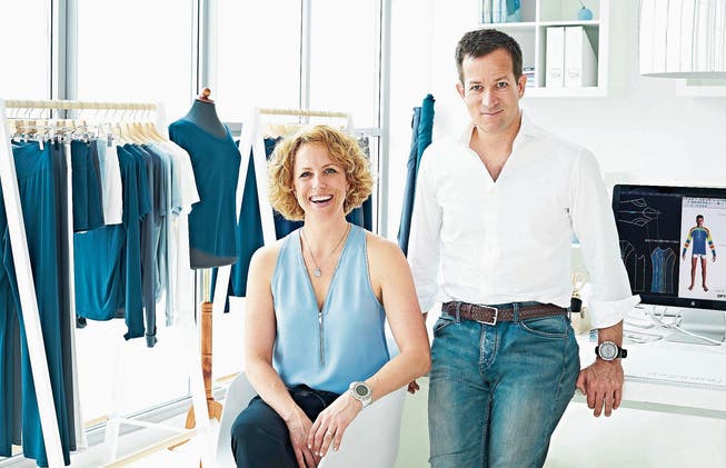 Catarina Dahlin und Andreas Lenzhofer haben Hightech-Pyjamas aus Naturfaser zur Marktreife gebracht. (Bild: PD)