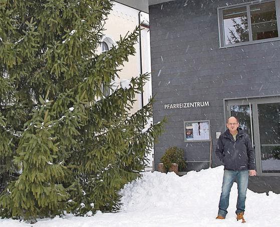 «Sonne»-Wirt Markus Podlessnig wird auch dieses Jahr weihnachtliche Stimmung ins Dorf bringen. (Bild: mia)