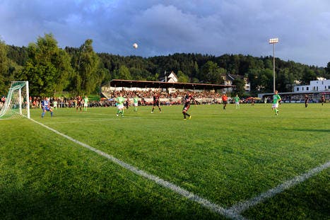FC St.Gallen gegen Bayer Leverkusen im Paul Grüninger Stadion (Bild: Urs Bucher)