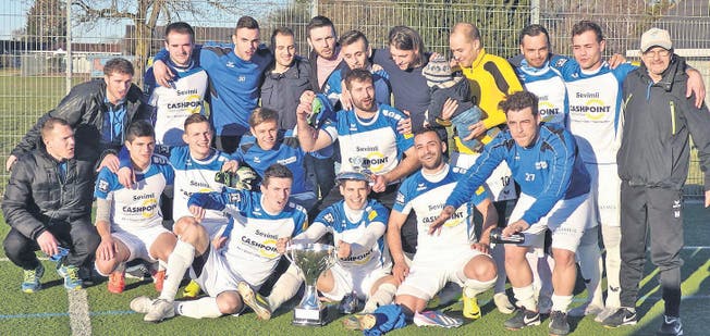 Der FC St. Margrethen hat nach dem Pokalturnier und dem Widnauer Hallencup das dritte Rheintaler Zwischensaison-Turnier in Folge gewonnen. (Bild: Ulrike Huber)