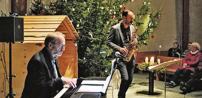 Franz Pfab (Klavier) und Peter Lenzin (Saxophon) in ihrem Element. (Bild: Valentina Thurnherr)