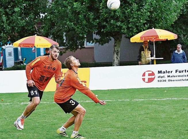Jan Meier (links) konnte nach seiner Schulterverletzung wieder spielen, sein Zusammenspiel mit Mario Kohler klappte. (Bild: ek)