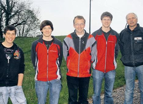 Die Kategoriensieger (von links): Sven Koller (Schlatt-Haslen), Pascal Bischof (Kornberg/Altstätten), Jakob Frick (Oberrhindal), Markus Städler (Kornberg/Altstätten) und Bruno Kellenberger (Wittenbach). (Bild: vp)